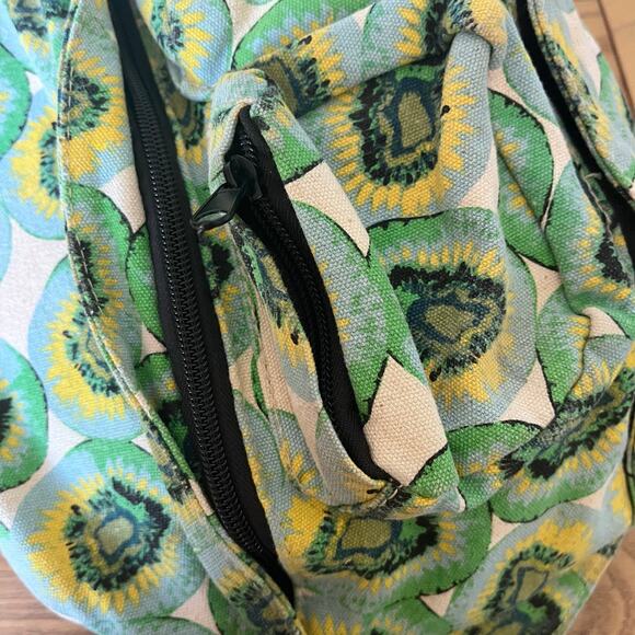 KAVU Rope Sling Bag Kiwi Print Backpack Hiking Travel Outdoor Adjustable Strap - Picture 6 of 10